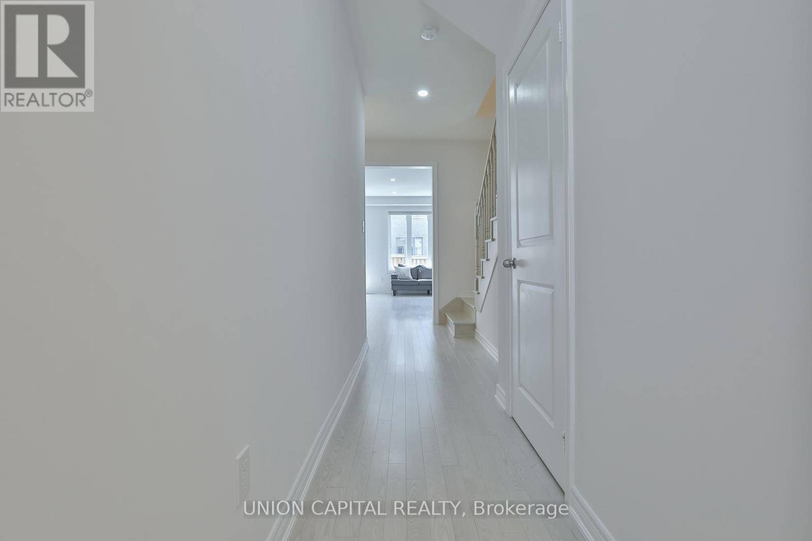 Whitchurch-stouffville (stouffville), ON L4A4W1,17 MARKVIEW ROAD