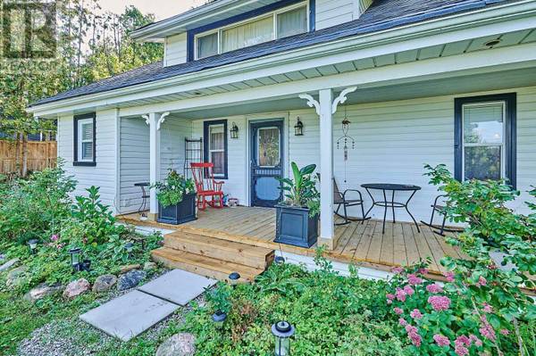 Whitchurch-stouffville (stouffville), ON L4A2Y9,5907/5901 LAKESHORE ROAD