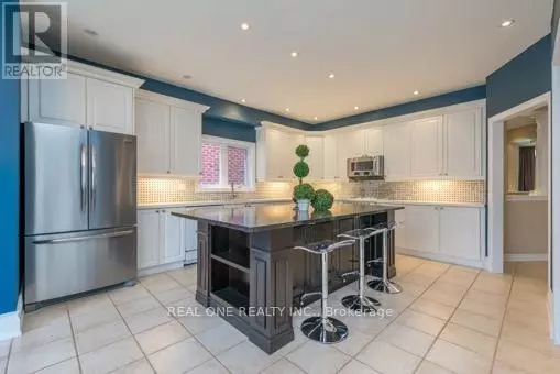 Markham (angus Glen), ON L6C2A4,63 THE FAIRWAYS