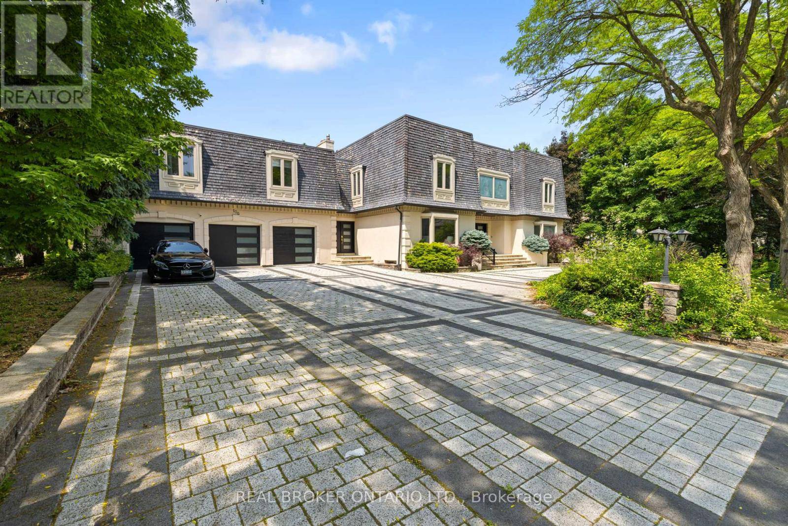 Richmond Hill (south Richvale), ON L4C8C6,106 TEEFY AVENUE