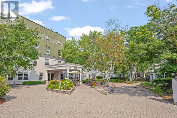 100 Anna Russell WAY #120, Markham (unionville), ON L3R6C7