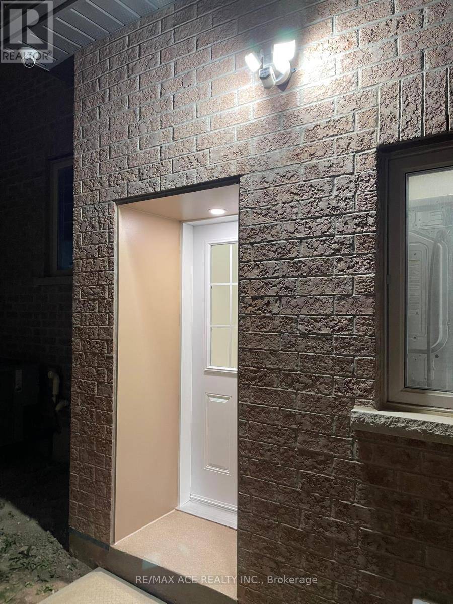 Vaughan (vellore Village), ON L4H0Y8,668 Via Campanile AVE #Bsmt
