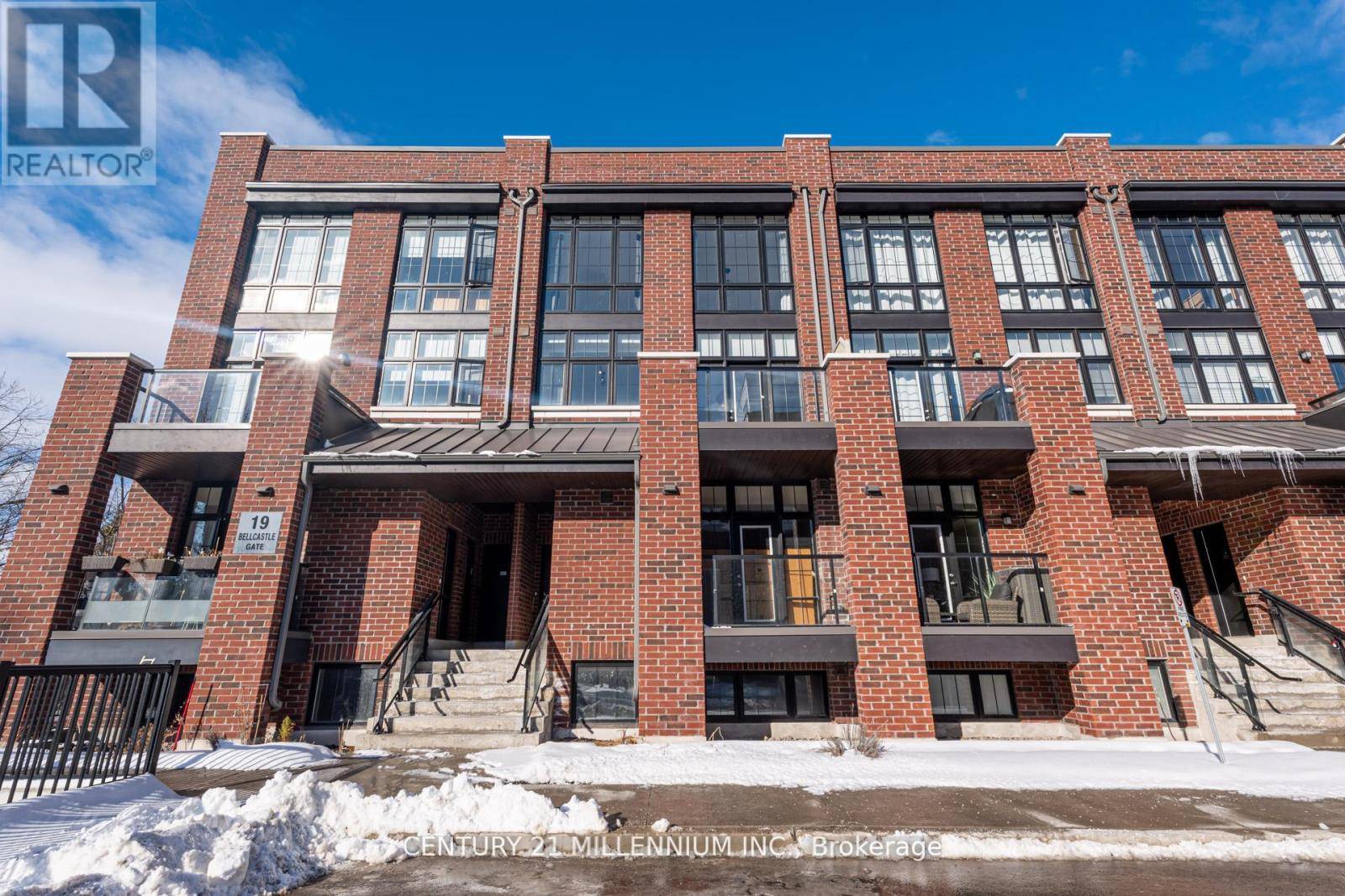 19 Bellcastle Gate #340, Whitchurch-stouffville (stouffville), ON L4A4T4
