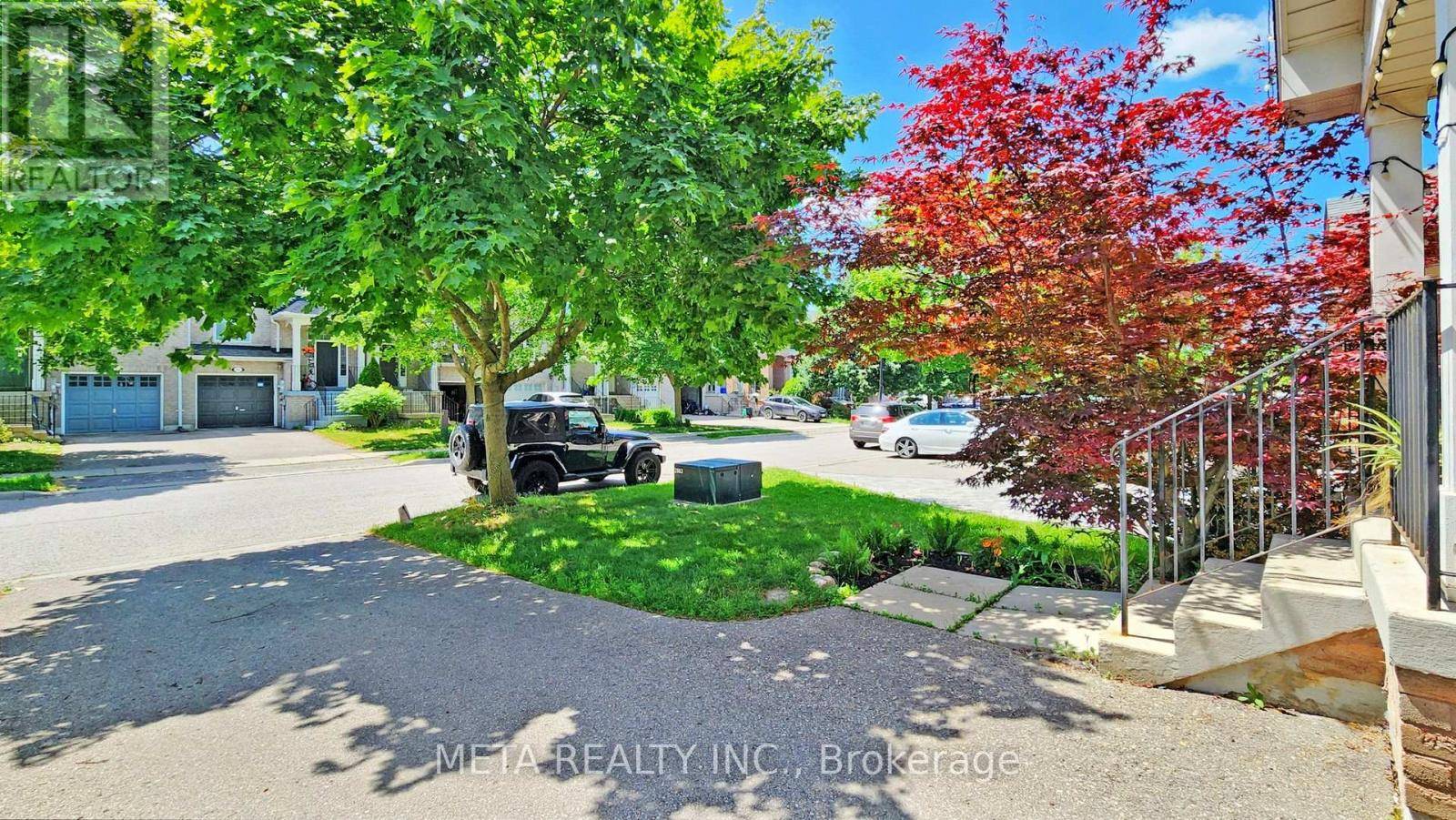 Newmarket (summerhill Estates), ON L3X2W9,87 BANBROOKE CRESCENT