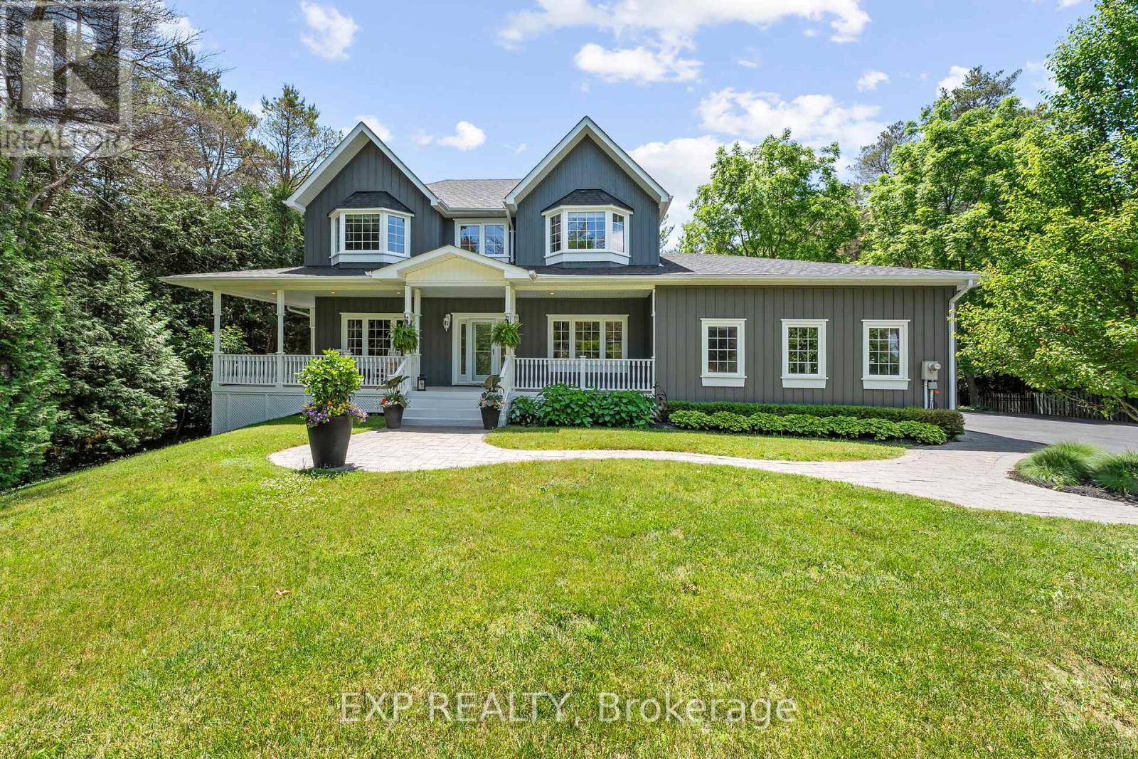 6 GOOSEBERRY LANE, Uxbridge, ON L9P1X2