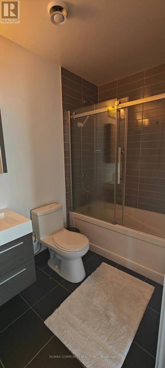 Markham (unionville), ON L6G0G5,8081 Birchmount RD #1105