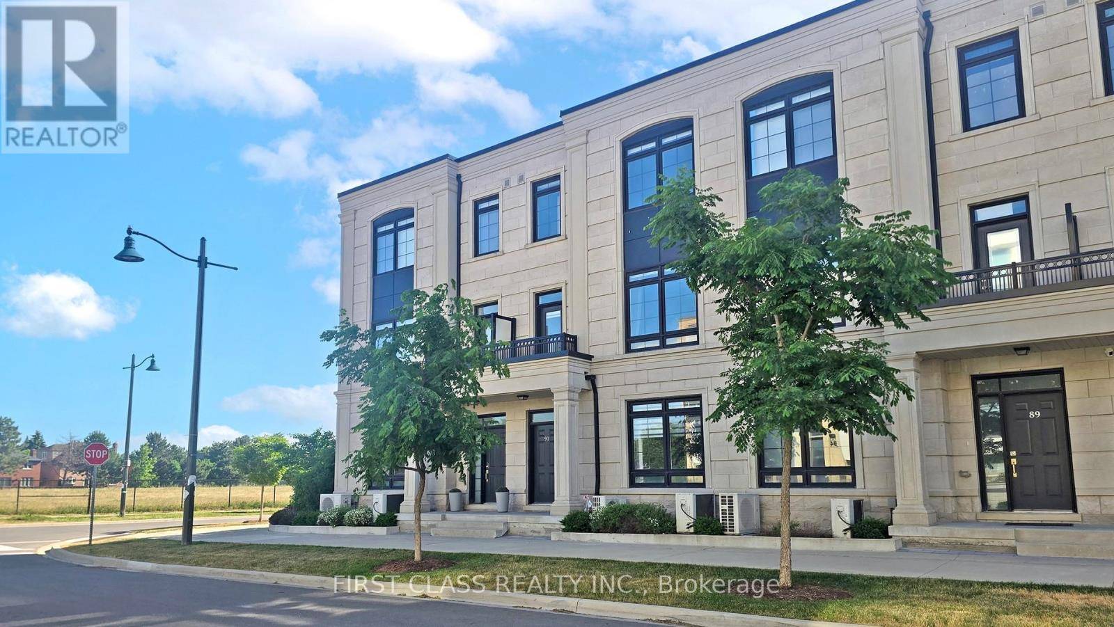 Markham (unionville), ON L3R2E1,91 WILLIAM SAVILLE STREET
