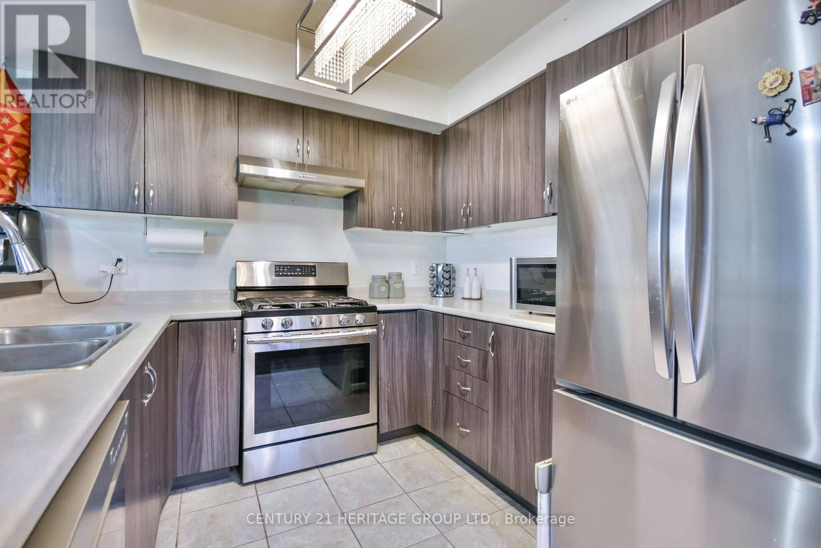 Innisfil (alcona), ON L9S0H4,2080 GIBSON STREET