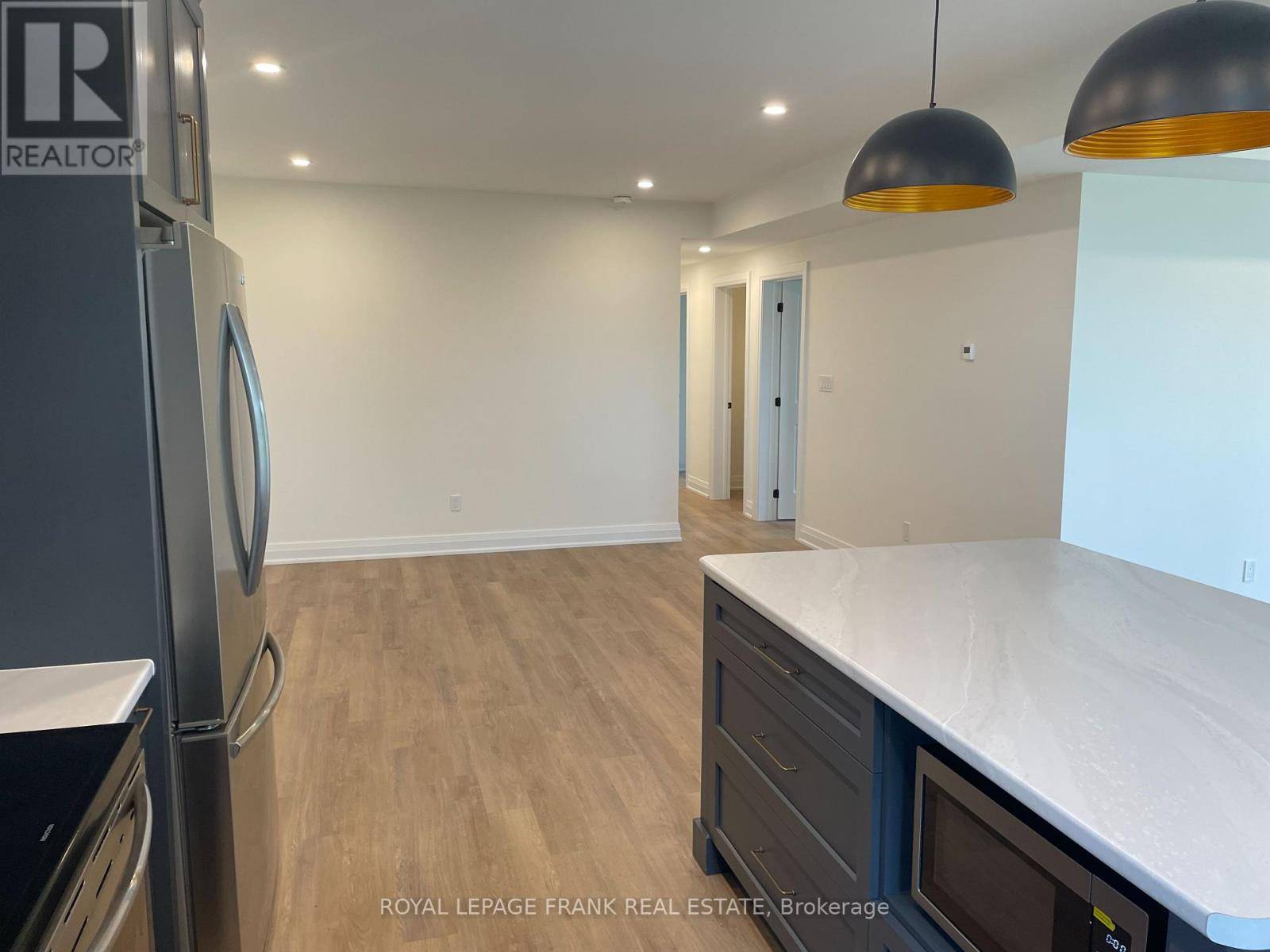 Uxbridge, ON L9P1R2,760A FOSTER DRIVE