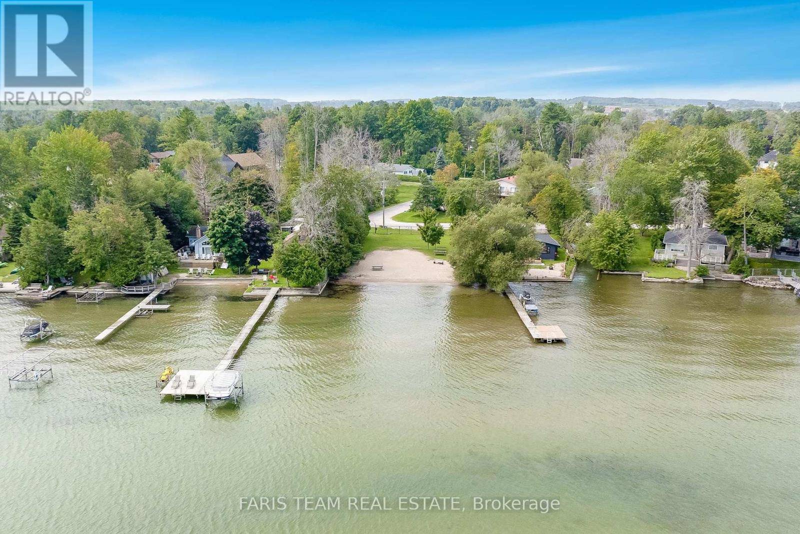 Innisfil (alcona), ON L9S4M5,882 KENNEDY ROAD