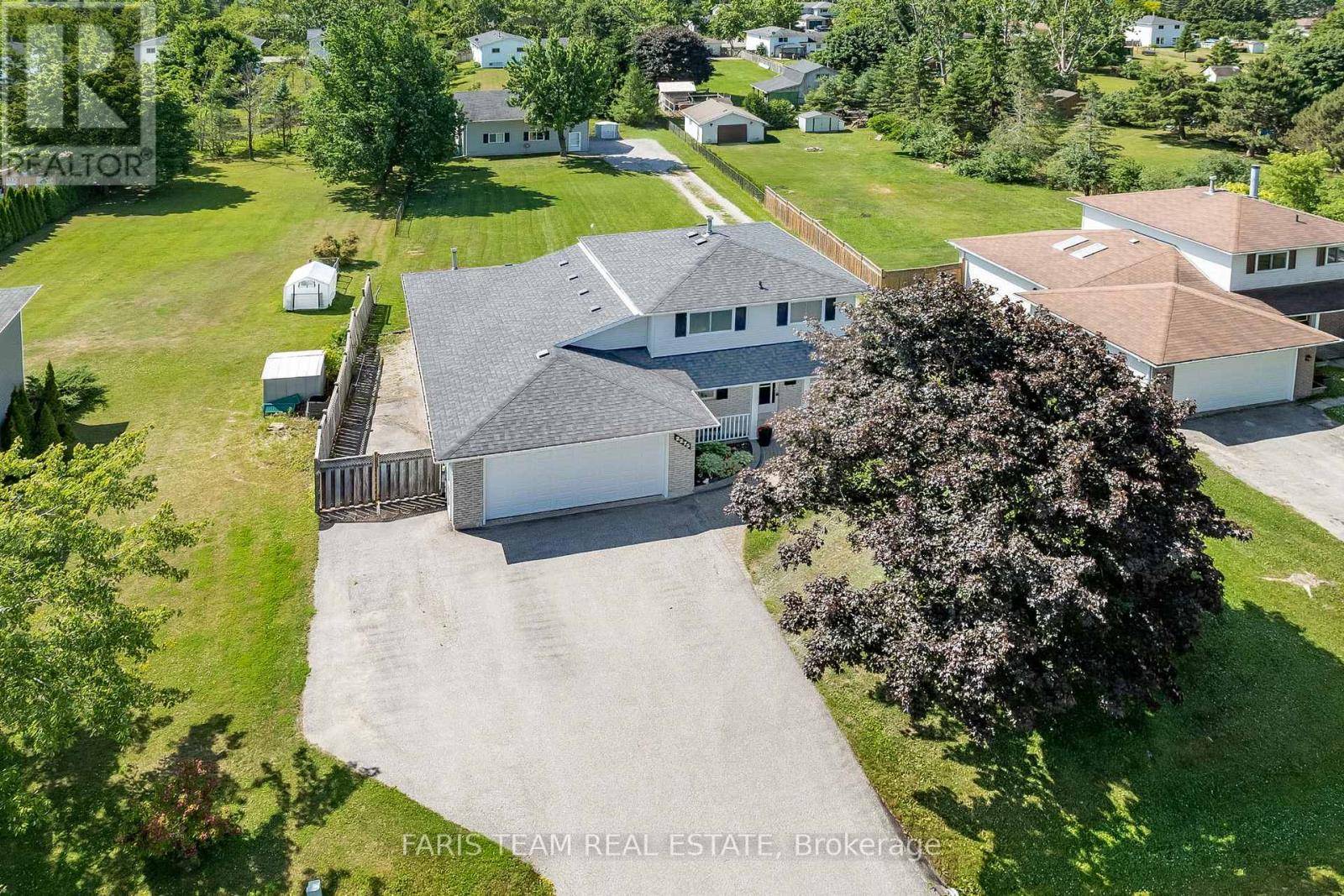 Innisfil (stroud), ON L9S1K6,2275 WEBB STREET