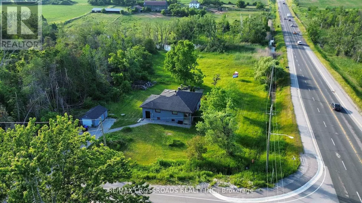 Innisfil, ON L9S4P3,7118 YONGE STREET