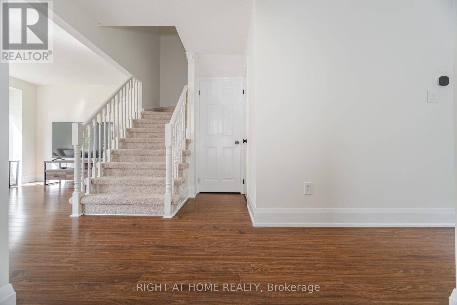 Aurora (bayview Wellington), ON L4G7E3,135 JOHN WEST WAY