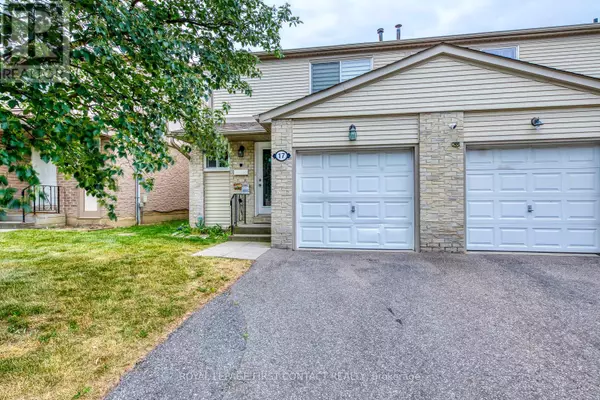 Markham (thornhill), ON L3T5G3,17 NEW PORT WAY