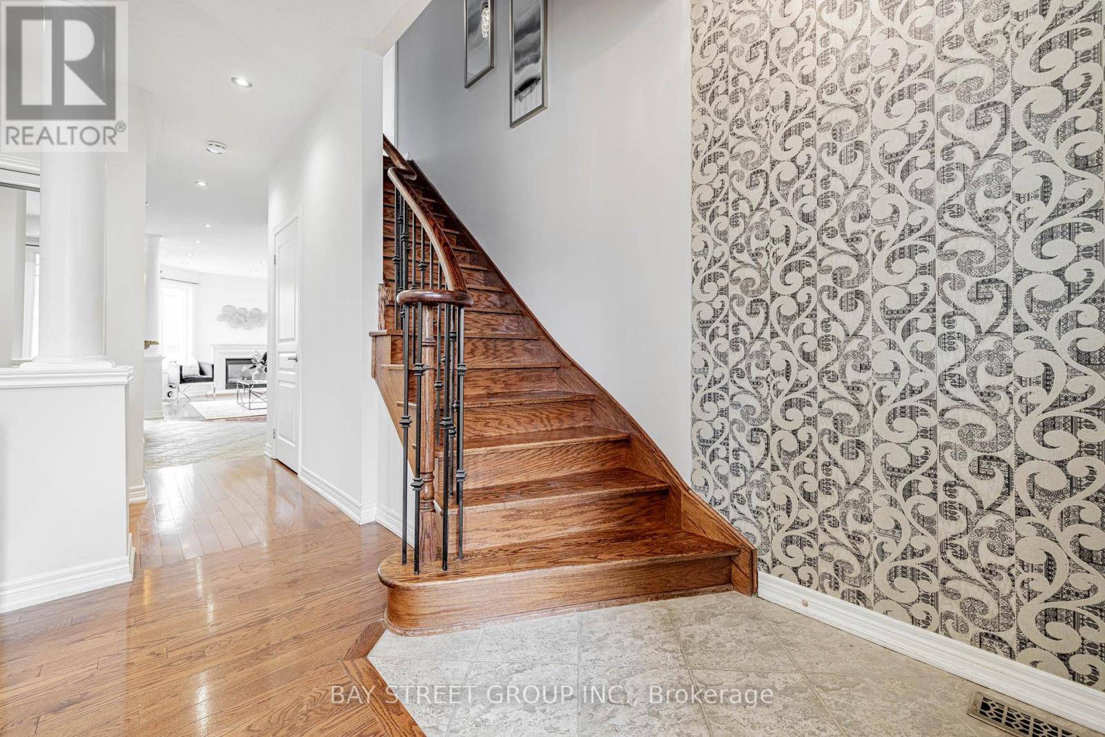 Richmond Hill (jefferson), ON L4E0C1,22 WINDROW STREET