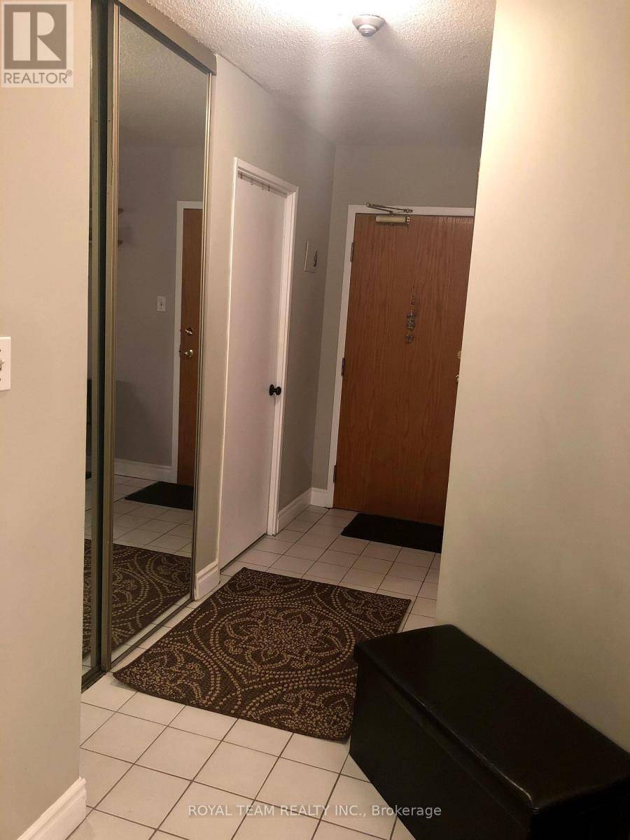 Richmond Hill (mill Pond), ON L4C8T4,326 Major Mackenzie DR #116
