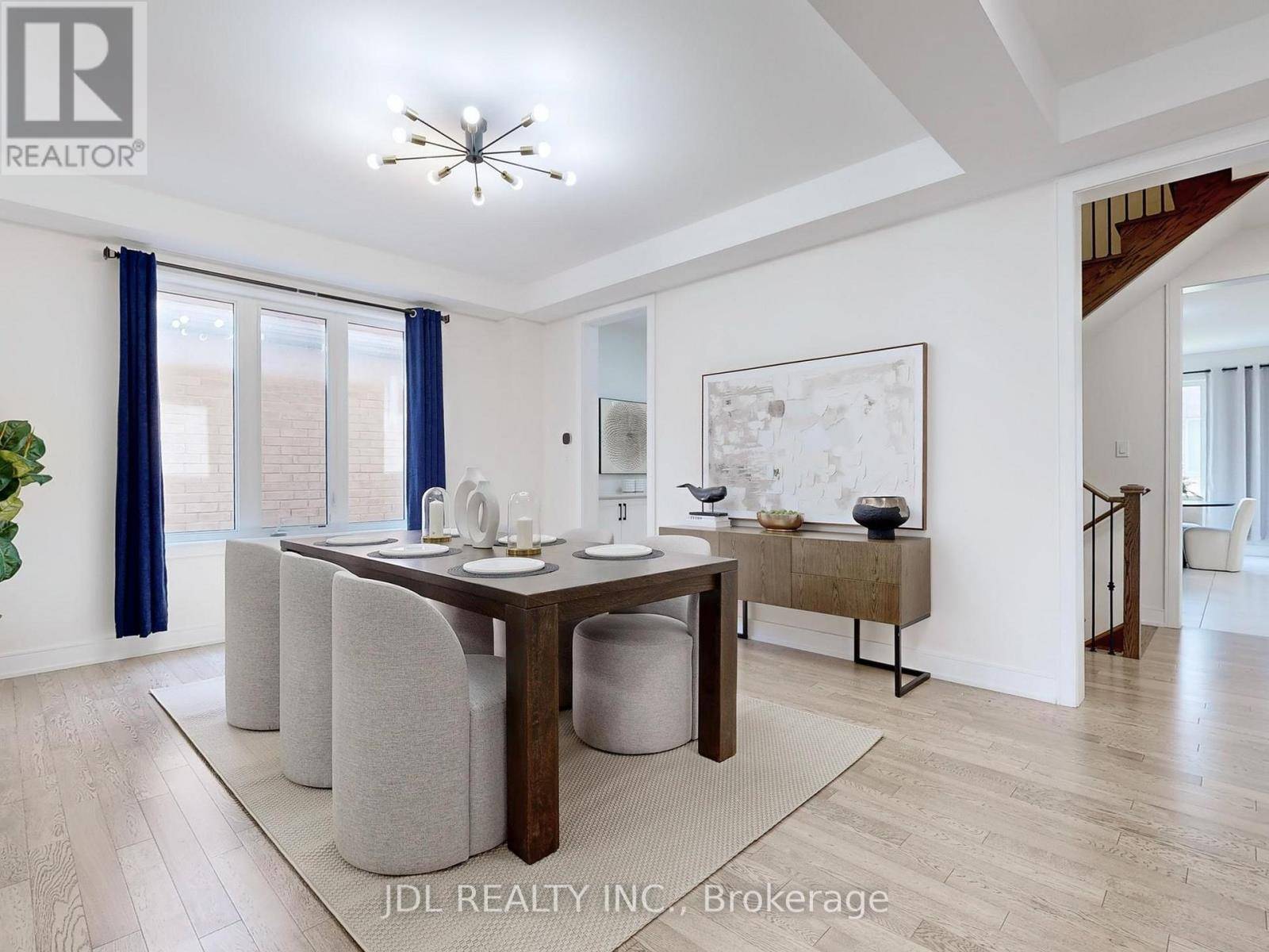 East Gwillimbury (queensville), ON L9S0S1,143 KENNETH ROGERS CRESCENT