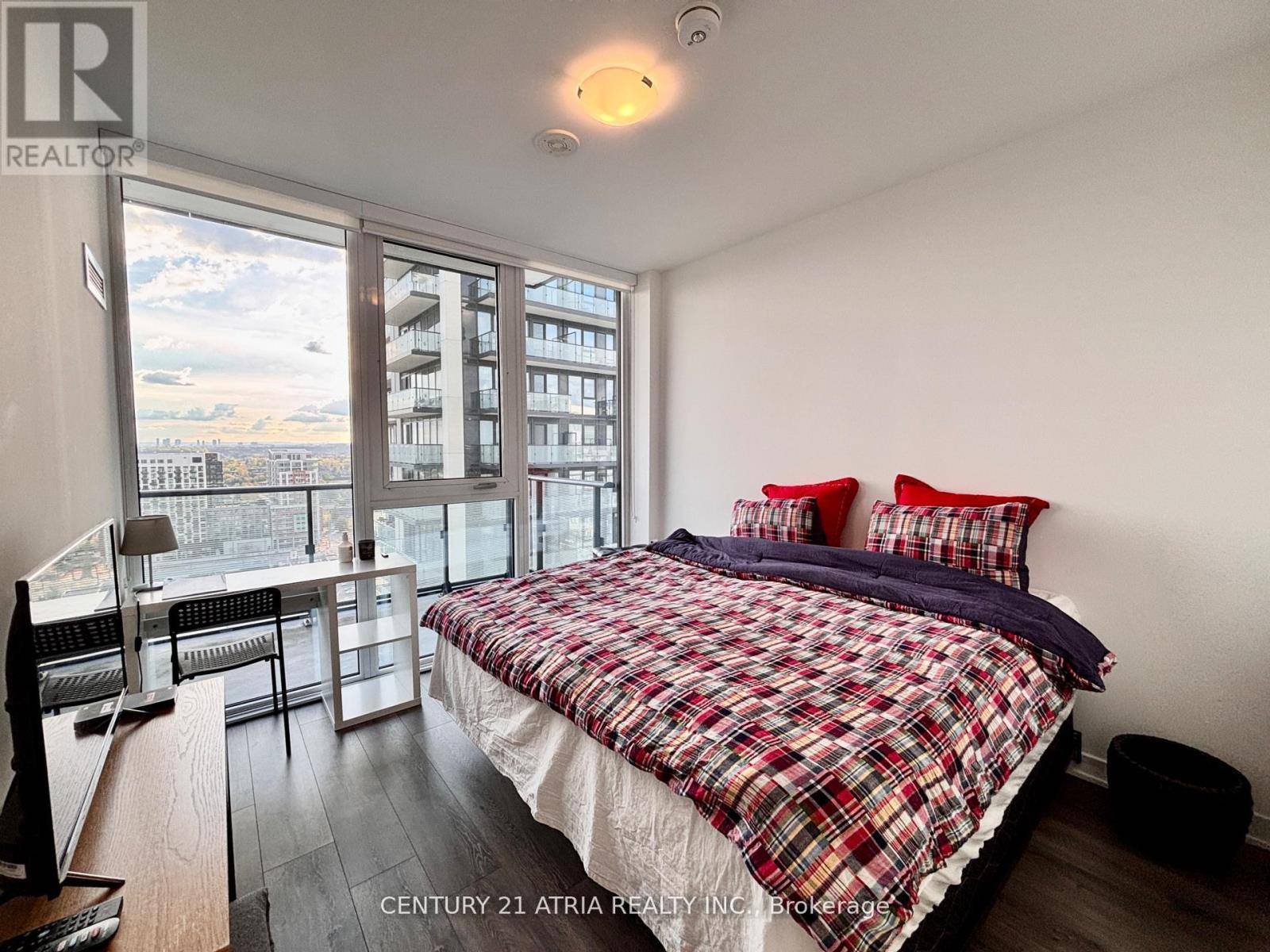 Richmond Hill (langstaff), ON L4B0H6,105 Oneida CRES #2101