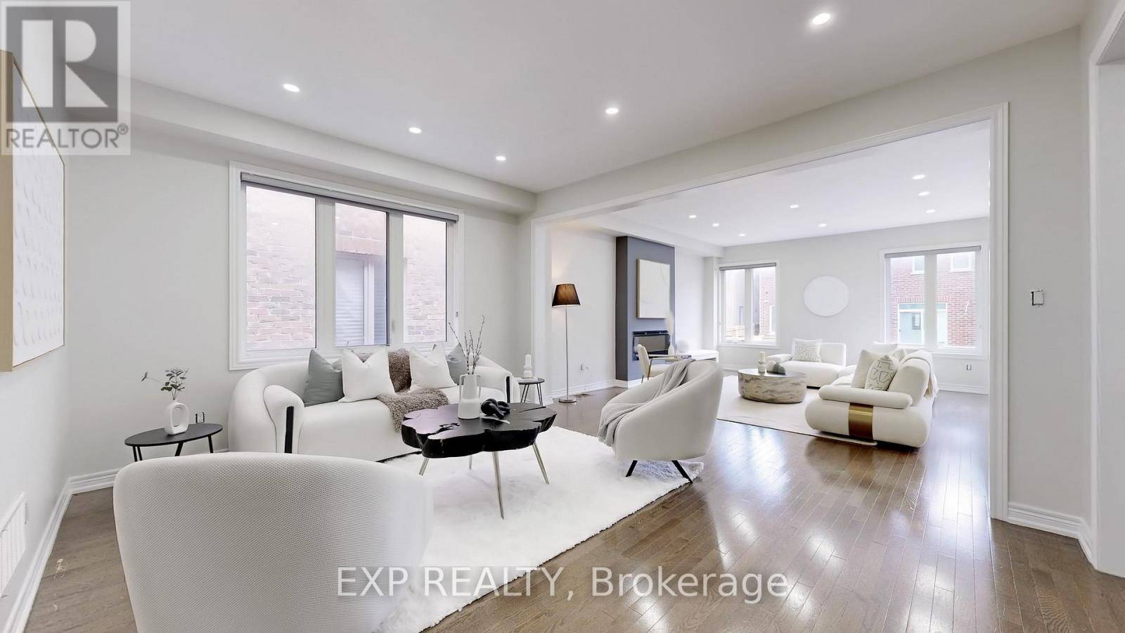 Vaughan (kleinburg), ON L4H4L5,552 MACTIER DRIVE S