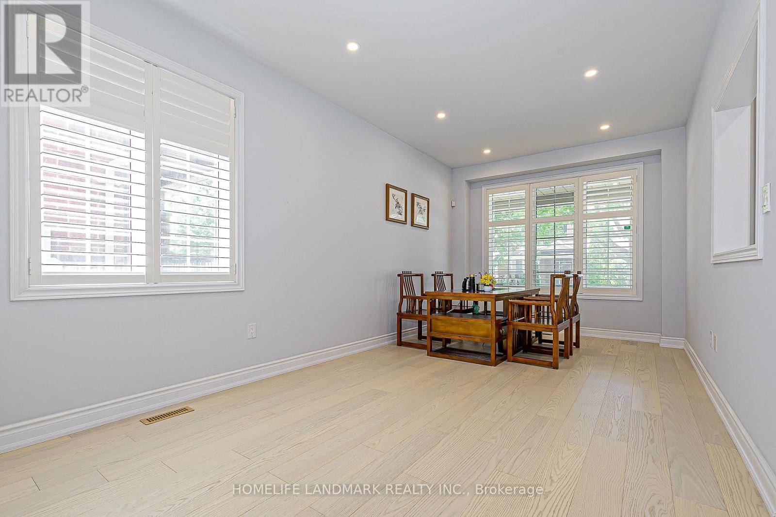Richmond Hill (oak Ridges), ON L4E4B1,9 LONGWOOD AVENUE