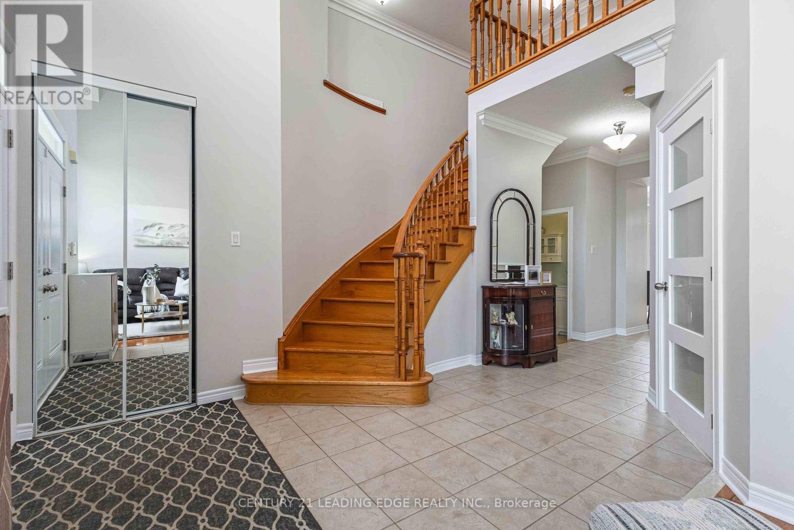 Uxbridge, ON L9P1Z5,83 JOSEPH STREET