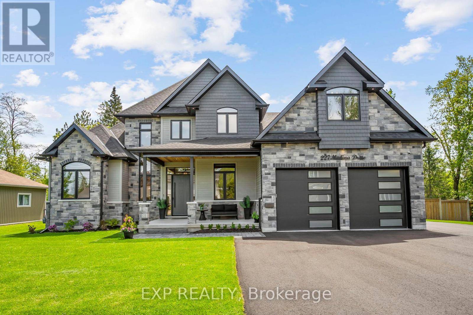 Georgina (keswick North), ON L4P1G9,227 MEDINA DRIVE