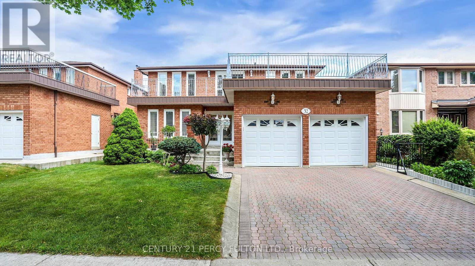 Markham (village Green-south Unionville), ON L3R8X8,32 AVOCA DRIVE