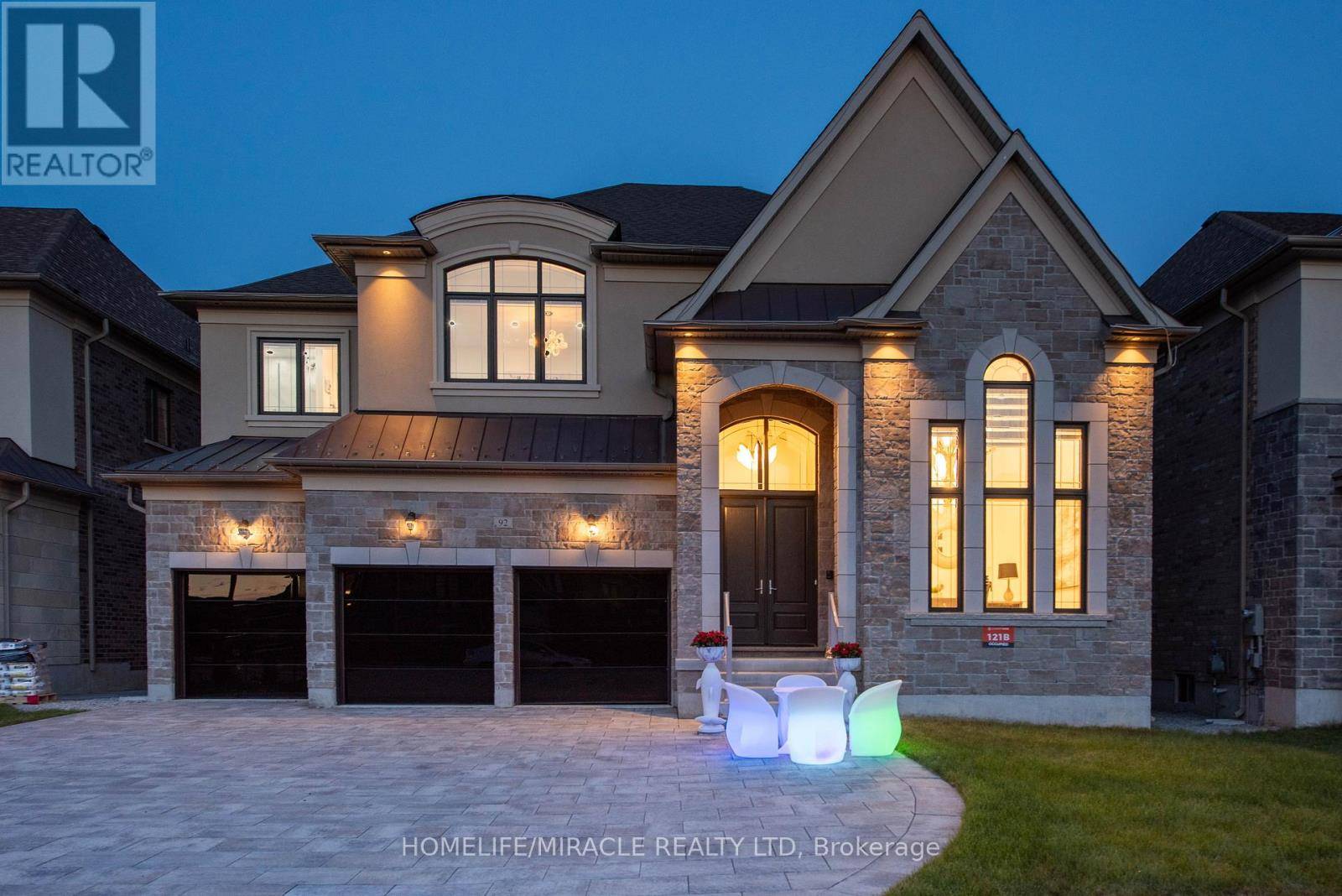 Vaughan (kleinburg), ON L4H4N3,92 APPLEYARD AVENUE