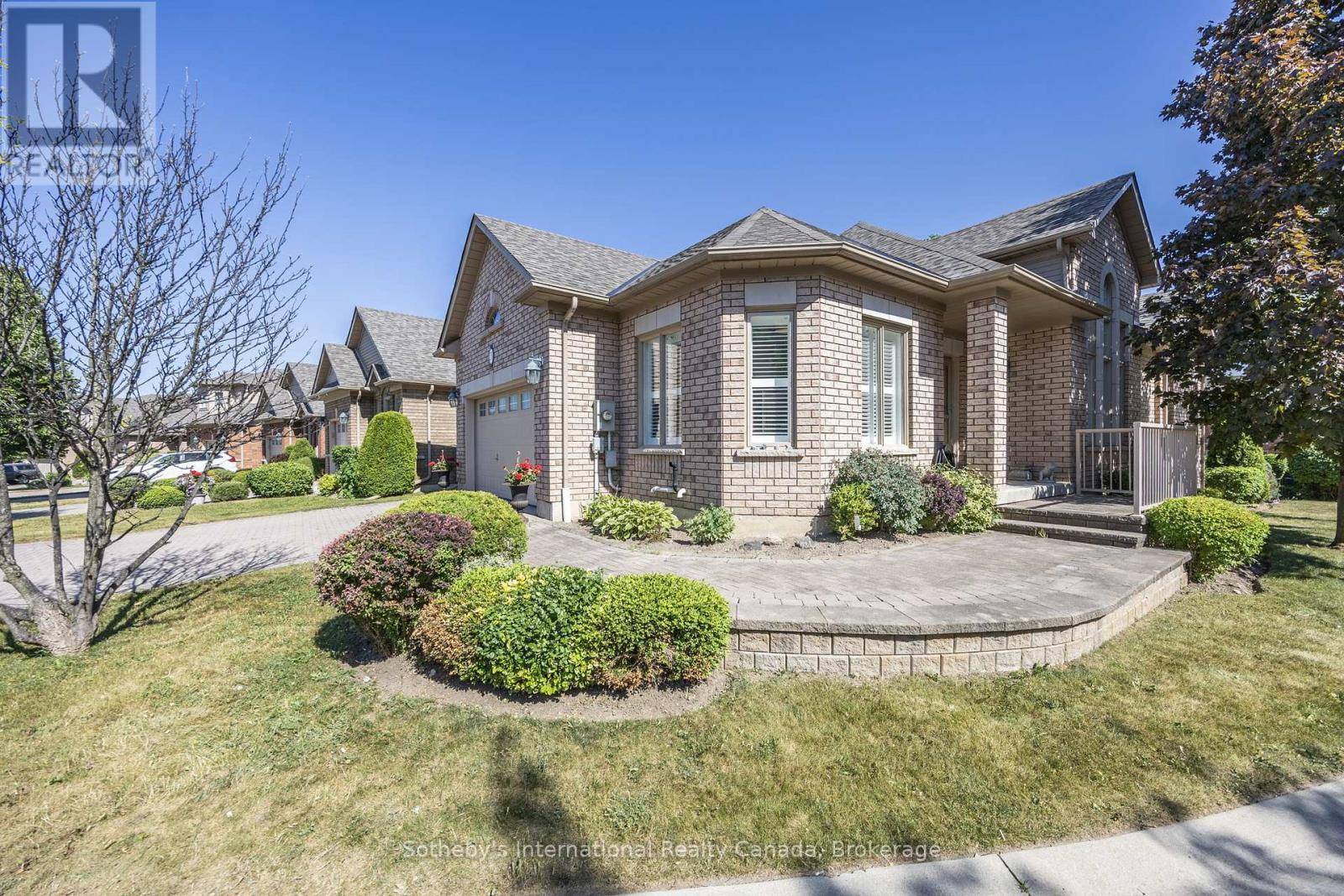 25 RENAISSANCE POINT, New Tecumseth, ON L9R2H8