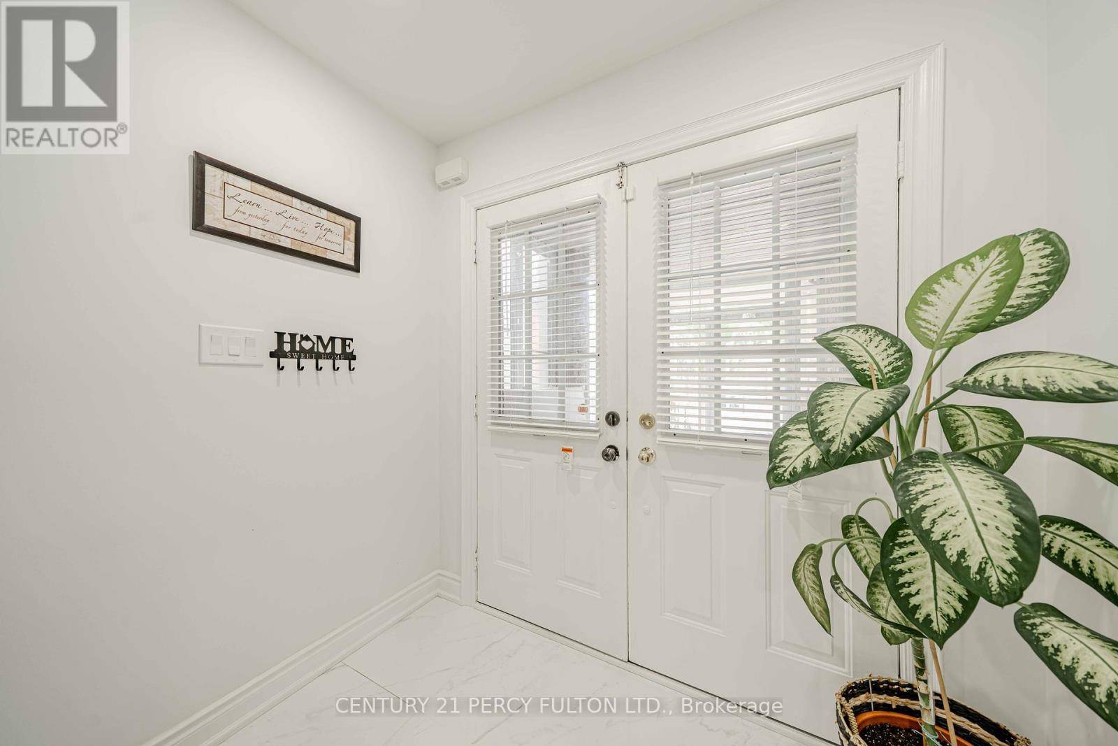 Markham (cedarwood), ON L3S4P3,157 BILLINGSLEY CRESCENT