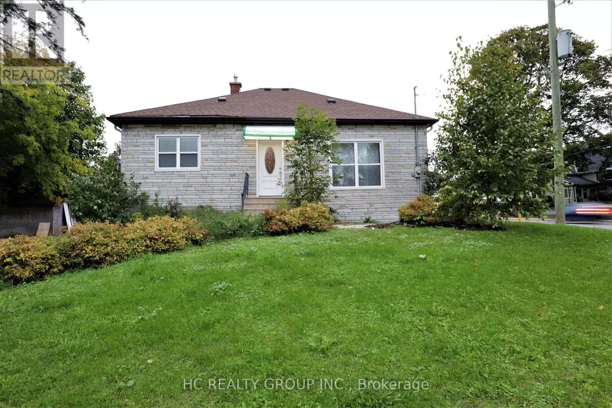 Newmarket (central Newmarket), ON L3Y3T4,94 PROSPECT STREET
