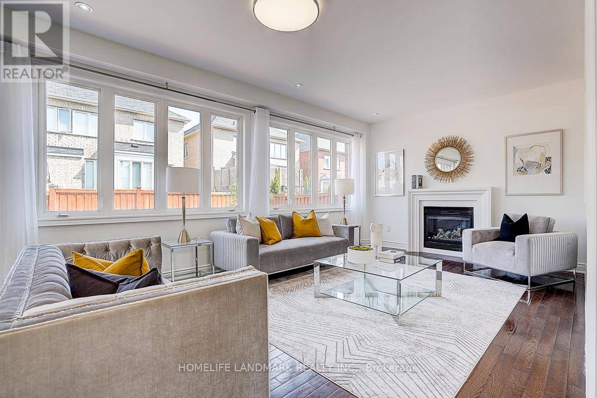 239 JOHN DAVIS GATE, Whitchurch-stouffville (stouffville), ON L4A1T5