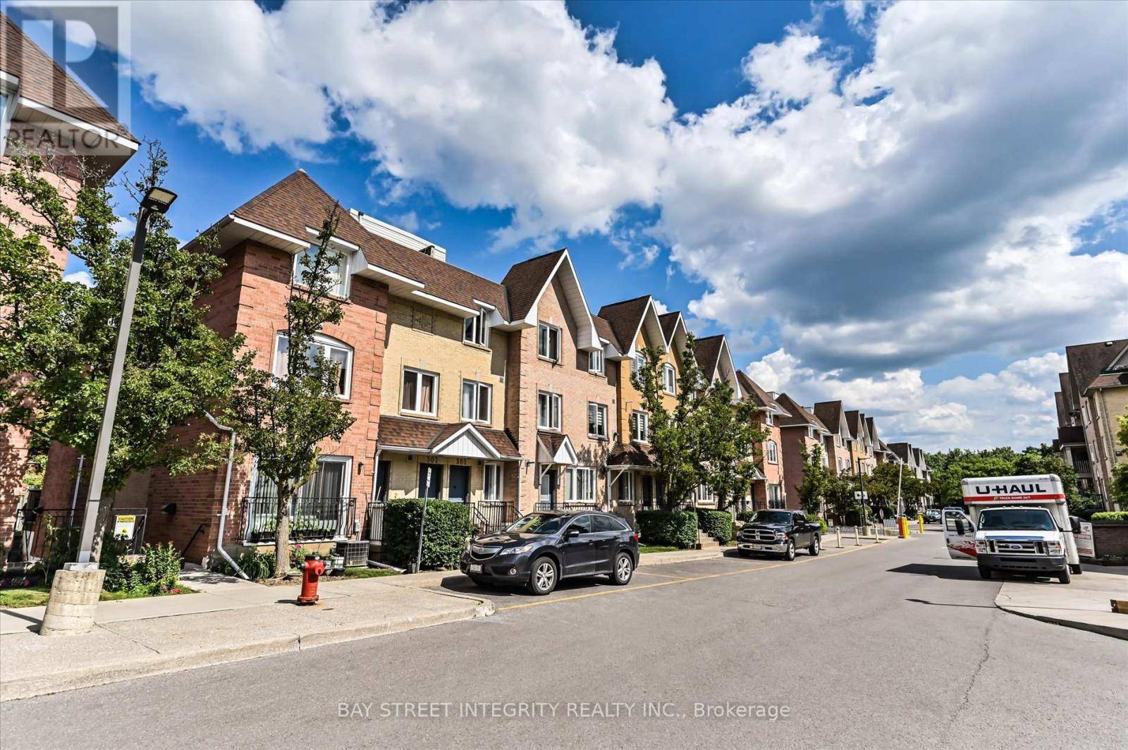 Richmond Hill (observatory), ON L4C0H9,75 Weldrick RD East #318