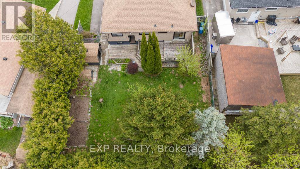Aurora (aurora Highlands), ON L4G2A5,14 Webster DR #Main Fl