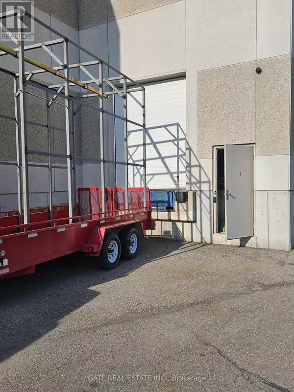 Vaughan (west Woodbridge), ON L4H0S3,101 Innovation DR #7