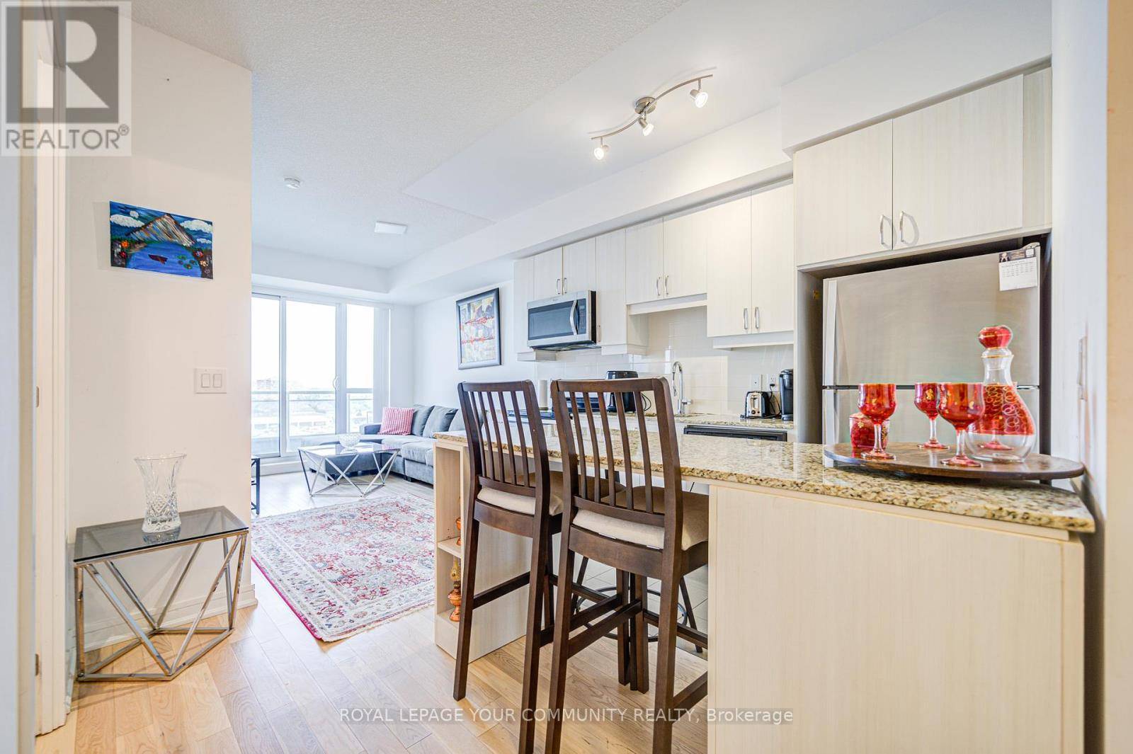 Richmond Hill (langstaff), ON L4C1V5,9205 yonge ST #1013 NE