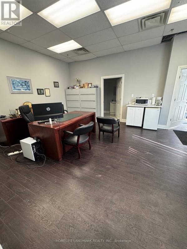 7501 Woodbine AVE #6, Markham (milliken Mills West), ON L3R2W1
