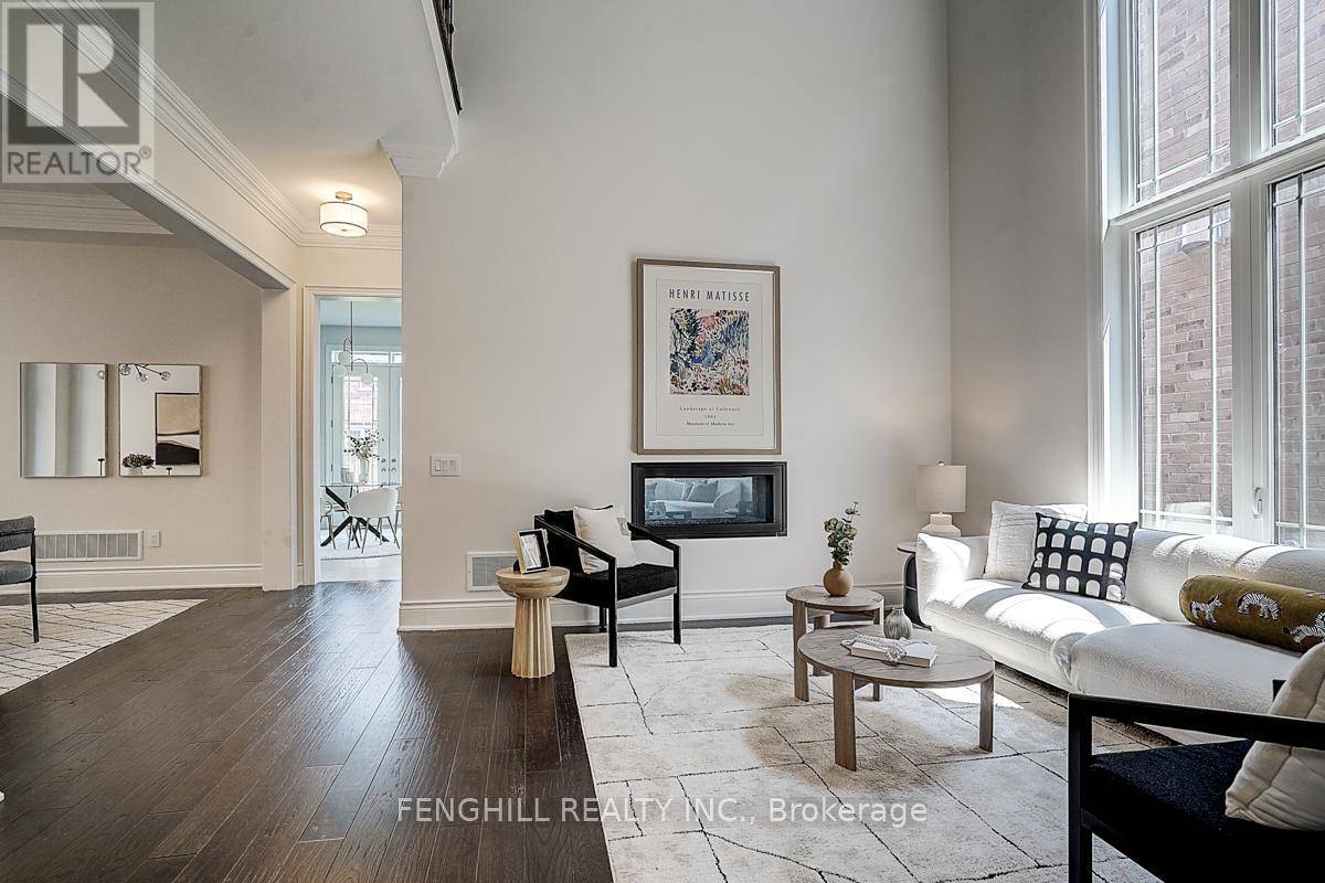 Richmond Hill (oak Ridges), ON L4E1G7,65 MENOTTI DRIVE