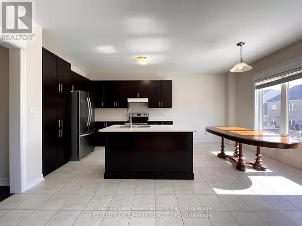 Richmond Hill (oak Ridges Lake Wilcox), ON L4E1B8,7 PLANTAIN LANE