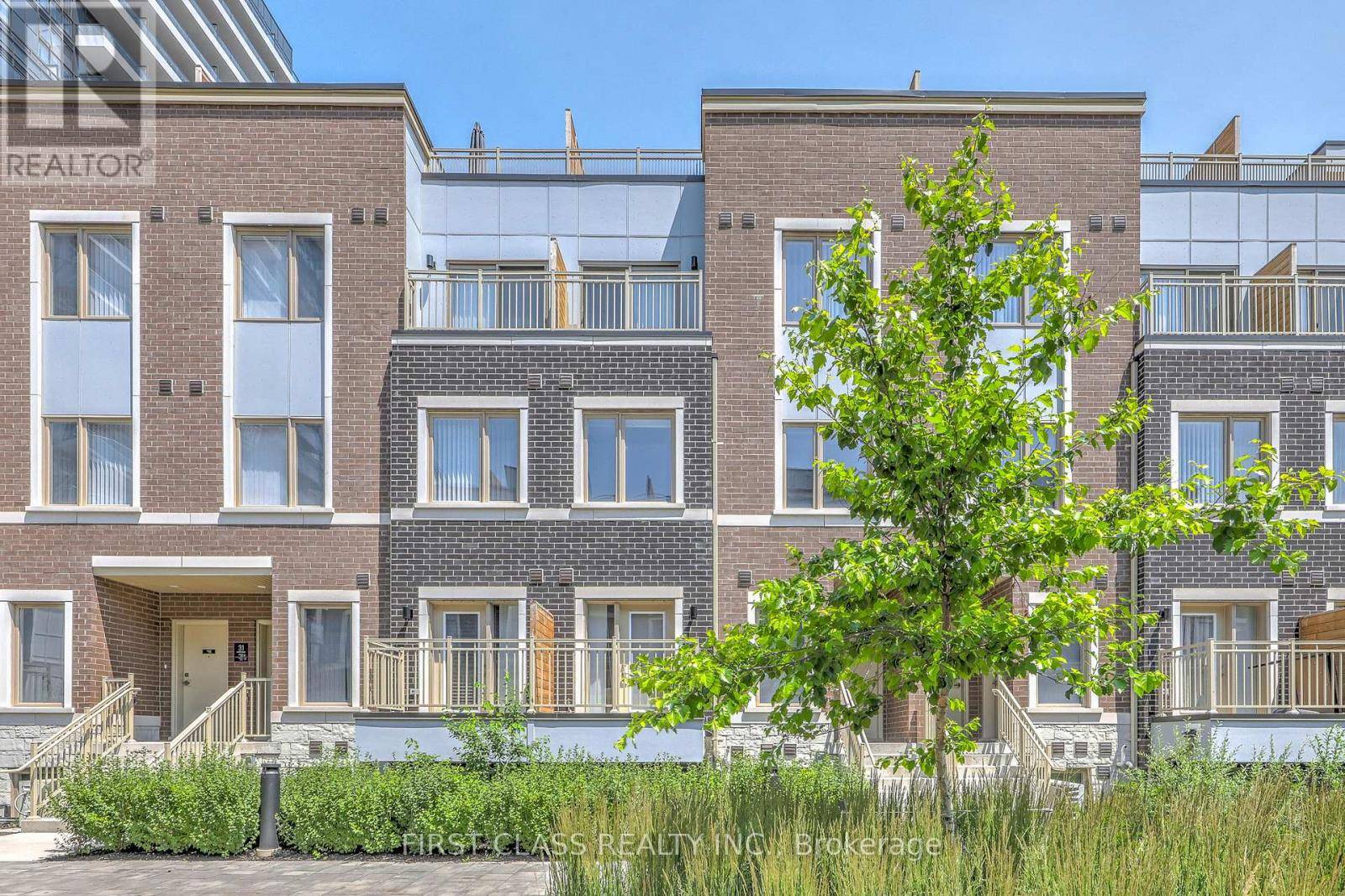 31 Honeycrisp CRES #TH 54, Vaughan (vaughan Corporate Centre), ON L4K0N6