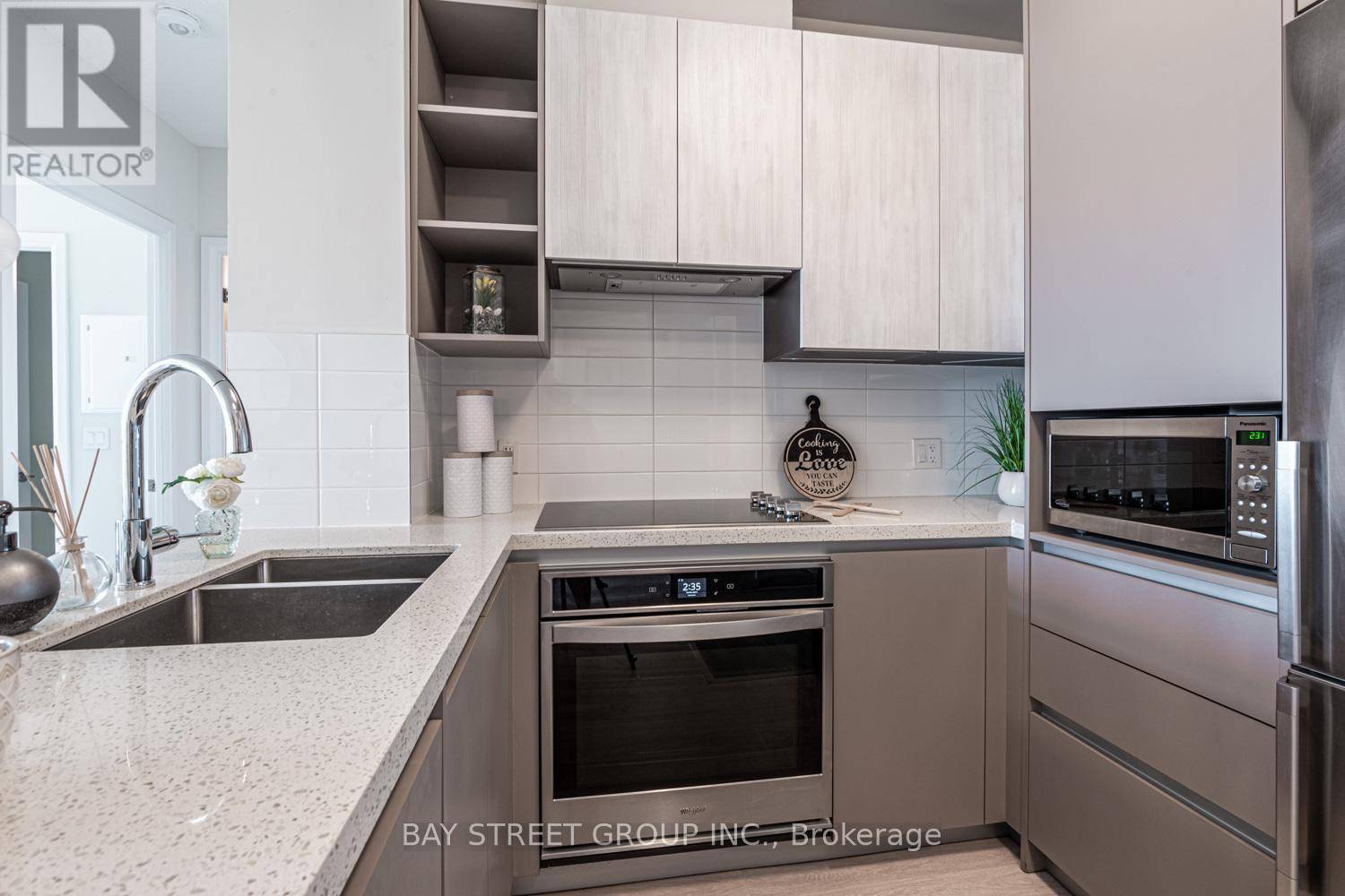 Richmond Hill (doncrest), ON L4B0G6,398 Highway 7 East #1503