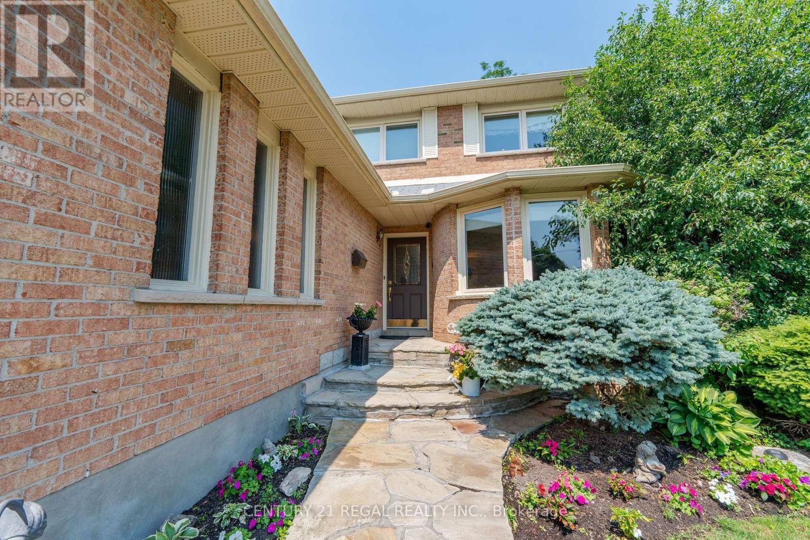 36 LINDEMANN STREET, Markham (aileen-willowbrook), ON L3T5M8