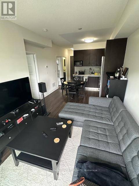15 Water Walk DR #630, Markham (unionville), ON L6G0G3