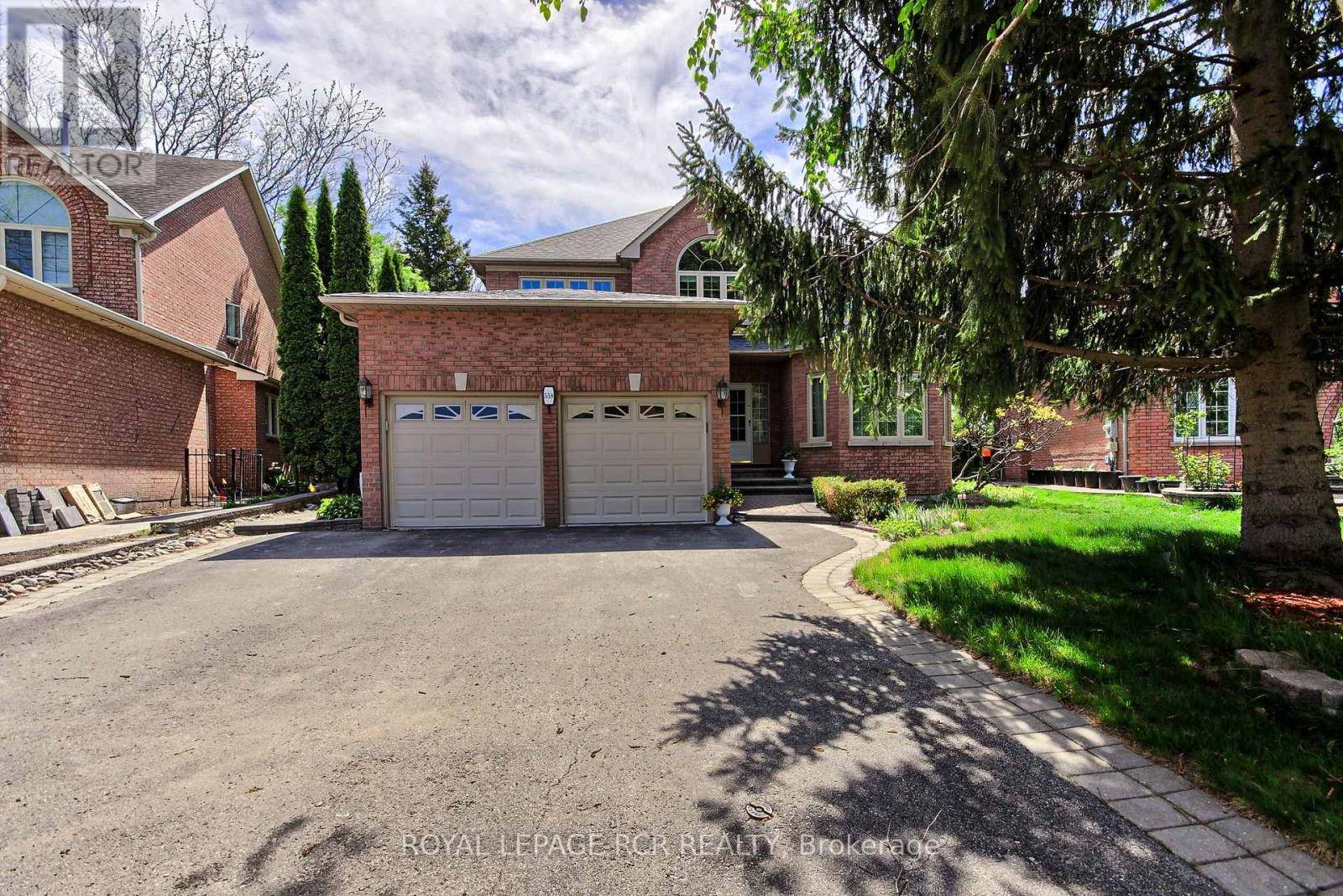 558 LYMAN BOULEVARD, Newmarket (stonehaven-wyndham), ON L3X1V8