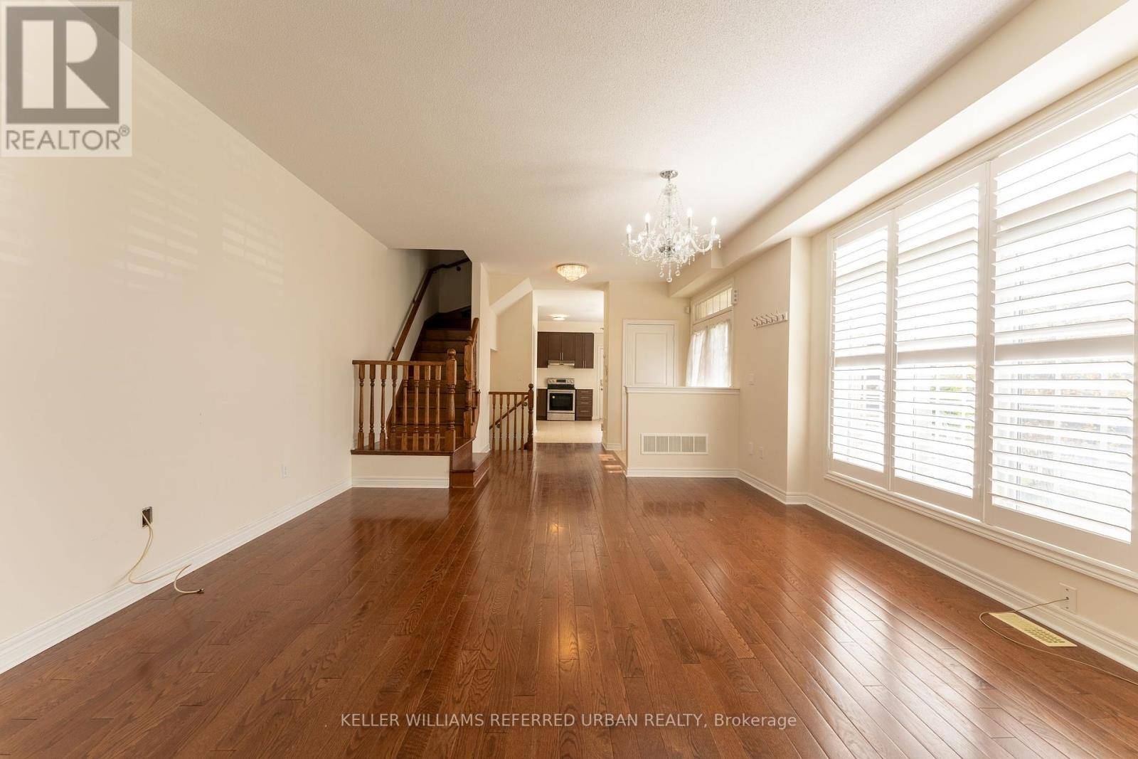 Markham (greensborough), ON L6E1K7,1 GREEN HOLLOW COURT