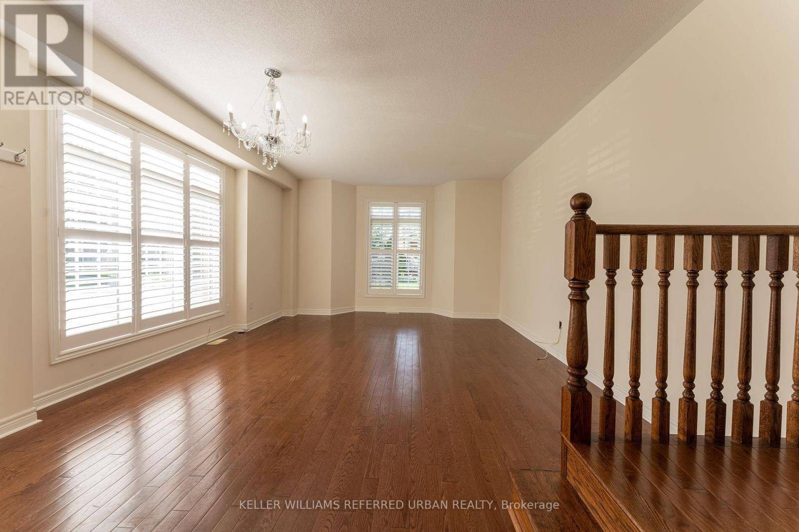Markham (greensborough), ON L6E1K7,1 GREEN HOLLOW COURT