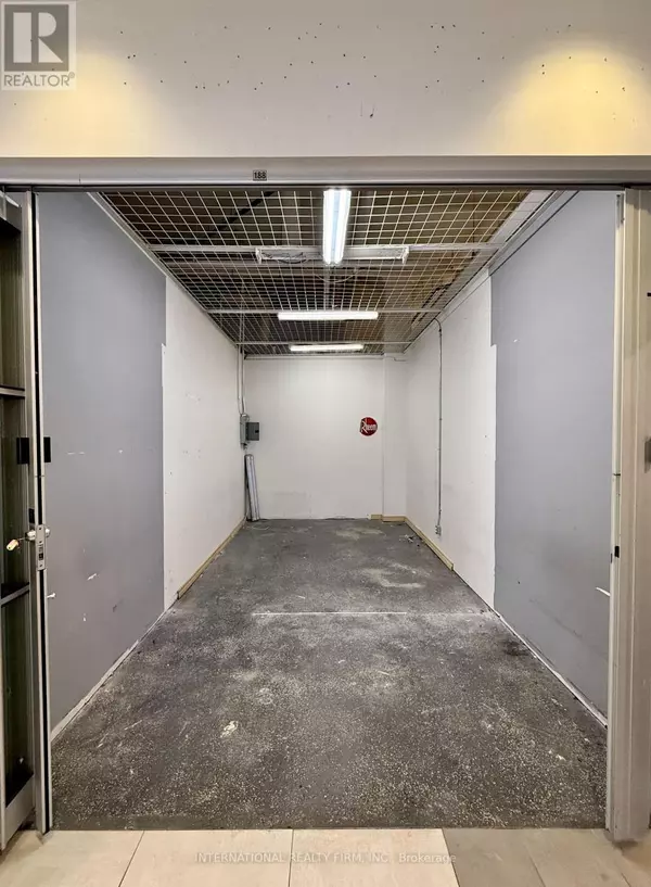 Markham (grandview), ON L3T0C7,7181 Yonge ST #188
