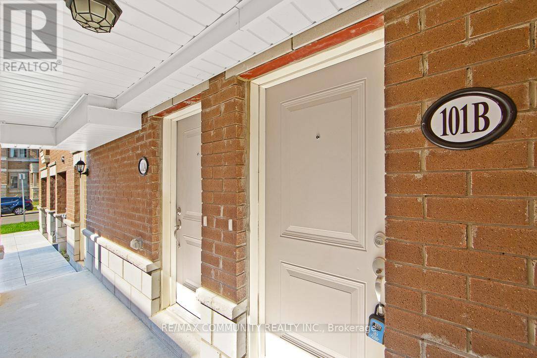 Markham (box Grove), ON L6B1N8,101 Luzon AVE #B