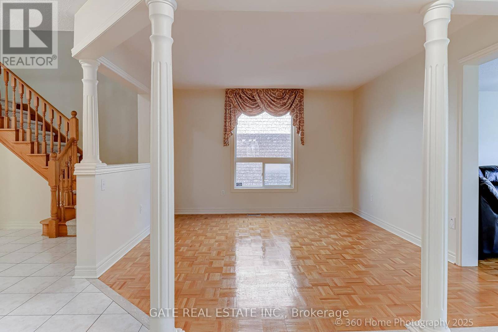 Markham (berczy), ON L6C2X7,56 BROOKHAVEN CRESCENT