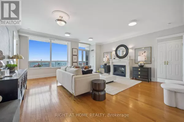 Markham (unionville), ON L3R8A6,33 Cox BLVD #1831